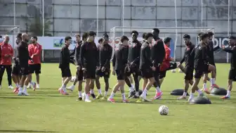 İsmet Taşdemir: Sivasspor'un Transfer Tahtasını Açamayabiliriz