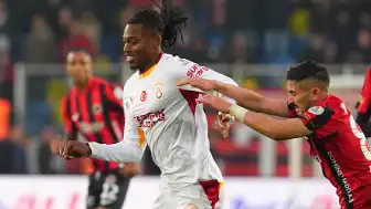 Rafael Leao, Fenerbahçe Derbisinde Sahada Olacak mı? Son Durum Belirsizliğini Koruyor