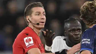 Trabzonspor - Hearts maçında Belçikalı hakem Lawrence Visser düdük çalacak