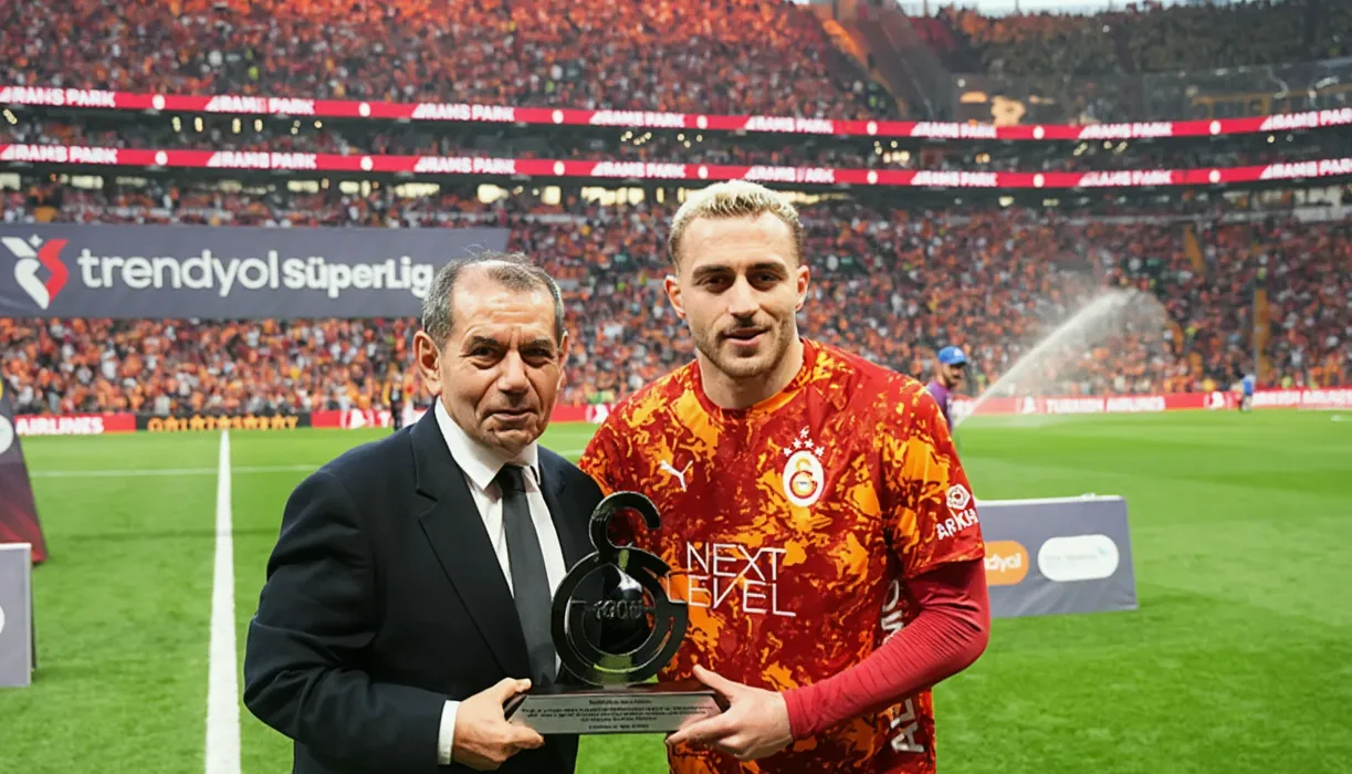 Galatasaray Başkanı Dursun Özbek'ten Fenerbahçe Maçı Sonrası Açıklamalar