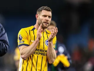 İngiliz Futbolunun Tecrübeli İsmi James Milner Futbolu Bıraktı