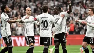 Beşiktaş, Çaykur Rizespor Karşısında 2-2 Berabere Kaldı