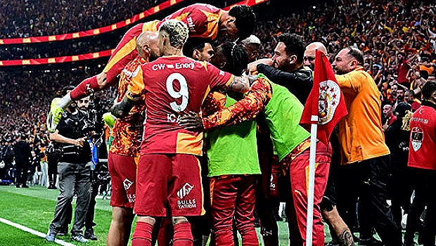 Galatasaray, 21. Yüzyılda Futbolumuzda Üstünlüğünü Sürdürdü