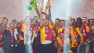 Galatasaray, Ezeli Rakiplerine Gelirde Tarihi Fark Attı