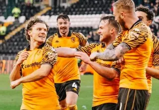 Hull City'nin Premier Lig Yükselme Şansı Middlesbrough ile Belirlenecek