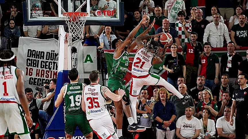 Karşıyaka Basketbol Süper Ligi'nde Kaldı