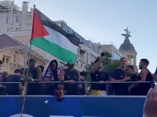 Lamine Yamal, Şampiyonluk Kutlamasında Filistin Bayrağı Açtı