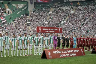 Muğlaspor, Penaltılarla Elazığspor'u Yenerek 1. Lig'e Yükseldi