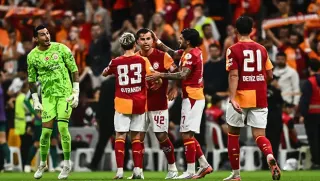 Galatasaray'ın Trabzonspor Maçı Kamp Kadrosu Belli Oldu: 4 Oyuncu Eksik